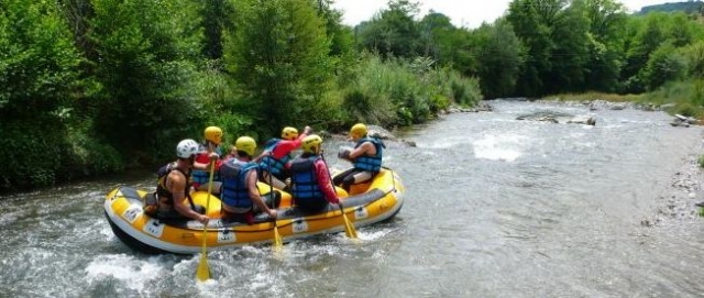  Rafting 